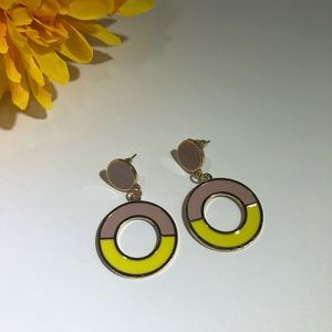 Carey Earrings💛💛